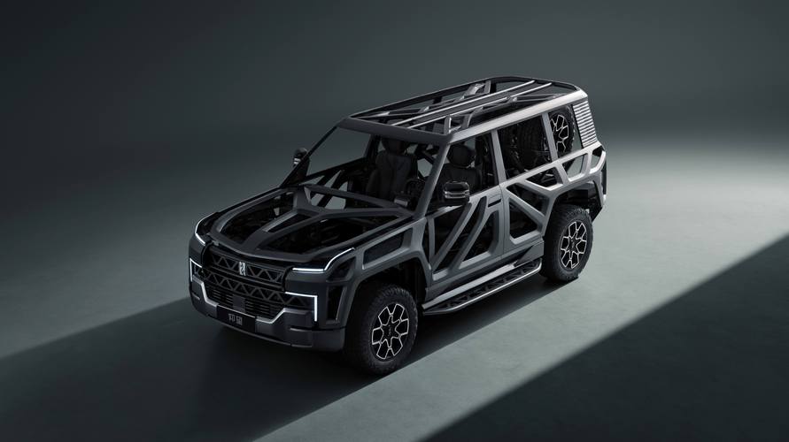 东莞315仰望U8硬派越野的科技魅力，国能汽车对传统燃油车市场的冲击